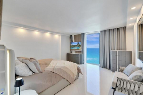 Luxury Oceanfront 3 Bedroom condo on the beach 16 Floor